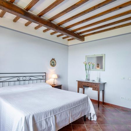 Casa Vacanze Con Piscina A San Gimignano Aparthotel Εξωτερικό φωτογραφία